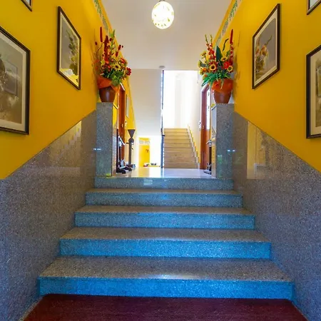 Apartment Iris Cisterna dʼAsti